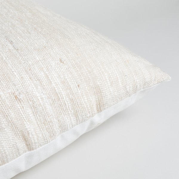 ALMOHADÓN CUADRADO KODRA GREY 60X60 CM VASSA HOME