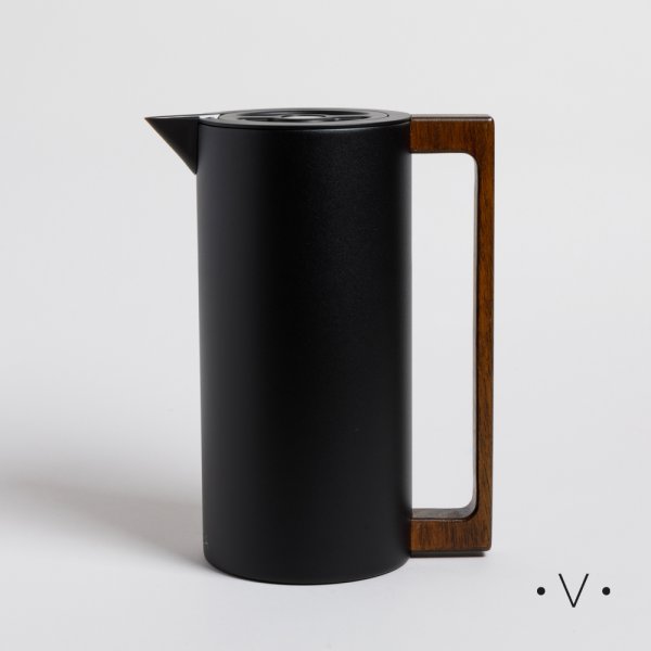 [4112864] Jarra Termica Black Asa Madera 1500 Ml Vassa Home