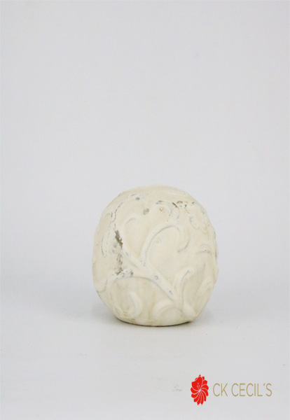 BALL 11X11X10CM IVORY
