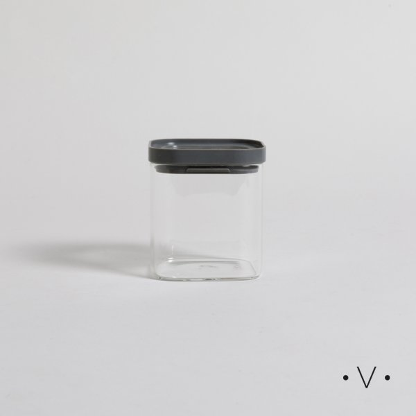 FRASCO CUADRADO CON BORDE DE SILICONA 320 ML VASSA HOME