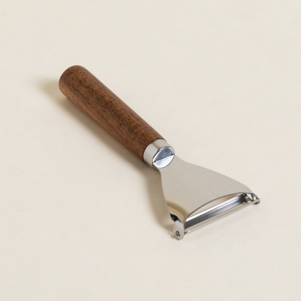 [4115030] Pelapapas Con Mango De Madera De Acacia 16 Cm