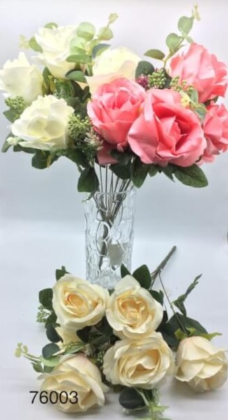 [1800367] Ramo De Rosas X6 C/Compl 48Cm