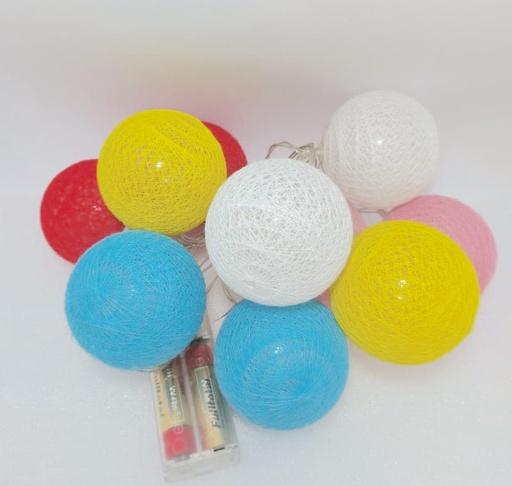 [3431] OFERTA GUIRNALDAS ESFERA HILO COLORES X 10 + LUCES 2 METROS A PILA