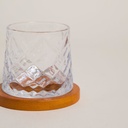 VASO DE WHISKY CON BASE DE MADERA