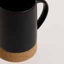 MUG NET BLACK BASE DE CORCHO 310 ML VASSA HOME