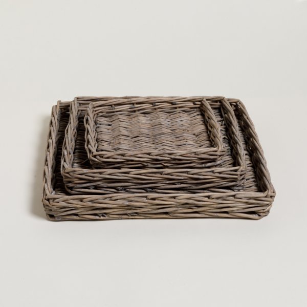 SET X 3 BANDEJAS CUADRADAS SALIX 20 / 26 / 32 CM