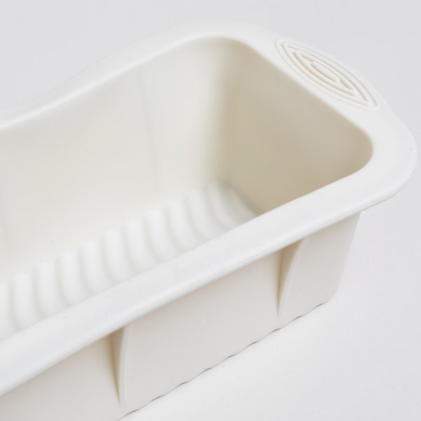 BUDINERA DE SILICONA 28X14 CM VASSA HOME