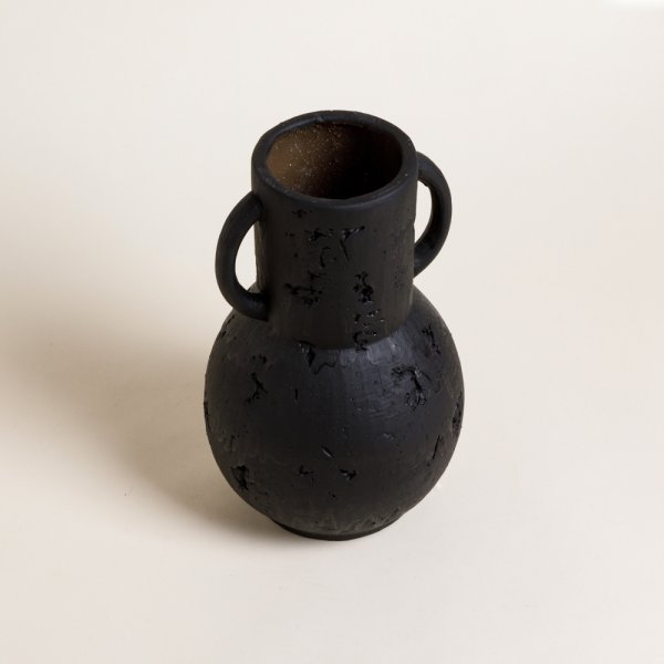 TINAJA JHARI BLACK 28X16 CM