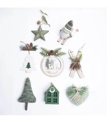 [131180] Adorno Navideño De Tela Y Madera Marrón Y Natural 14 Cm.webp