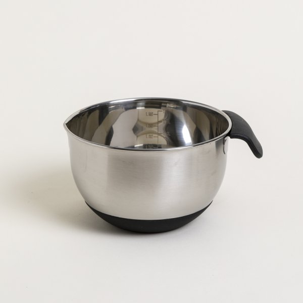 Bowl Batidor De Acero Base Y Asa De Silicona 17 Cm