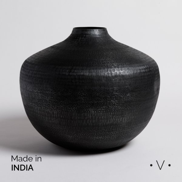 JARRON BHIMA GRAFITO 35,5X29 CM VASSA HOME