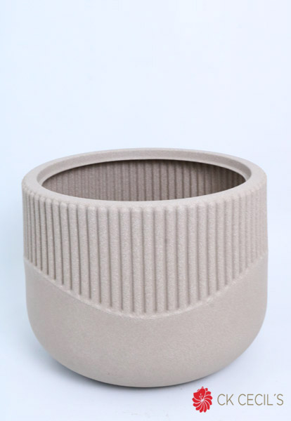 [4130435] Maceta Rotomoldeada Uv  Lisboa 50 X 40 Cm. Caliza