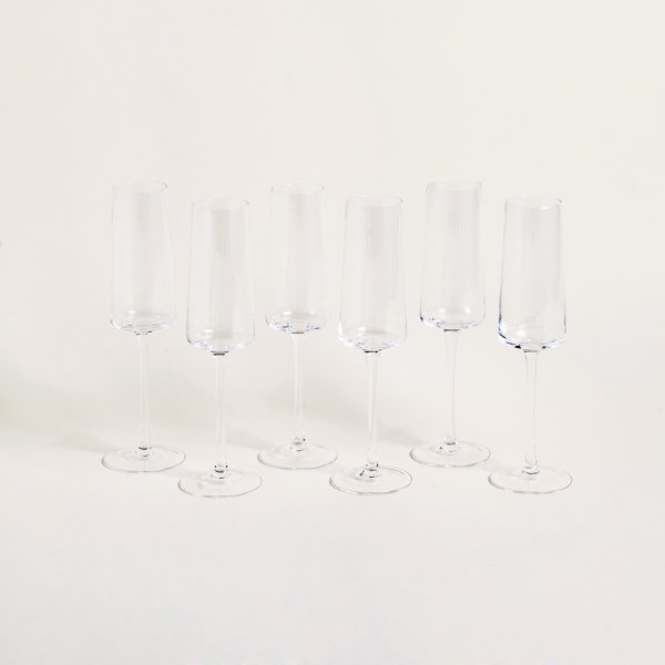 SET X 6 COPAS DE CHAMPAGNE FACETADAS 250 ML