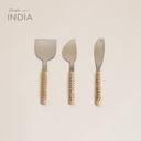 SET X 3 CUCHILLOS PARA QUESOS 15 CM