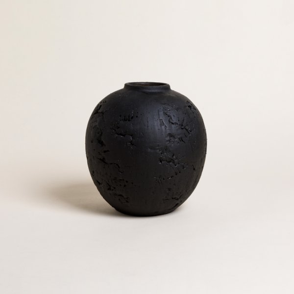 JARRON ESFERA JHARI BLACK 21X20 CM