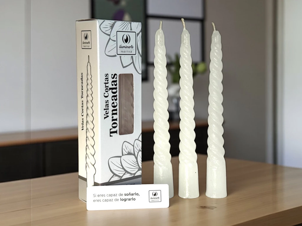 Vela Torneada Chica 15 Cm Caja X 6 Blanca