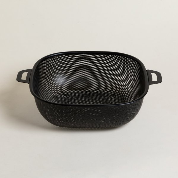 [4115044] Colador Cuadrado Black Con Asas 28 Cm