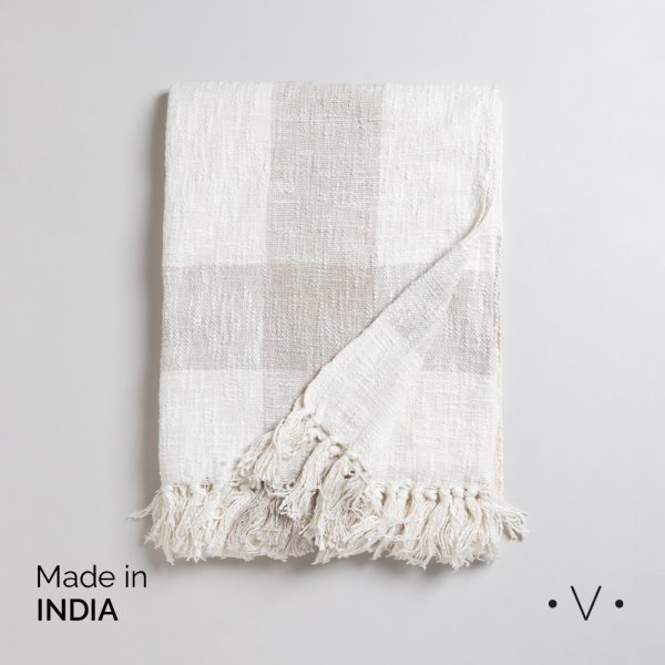 [4115083] Manta Textured Woven Lines 140X178 Cm Vassa Home