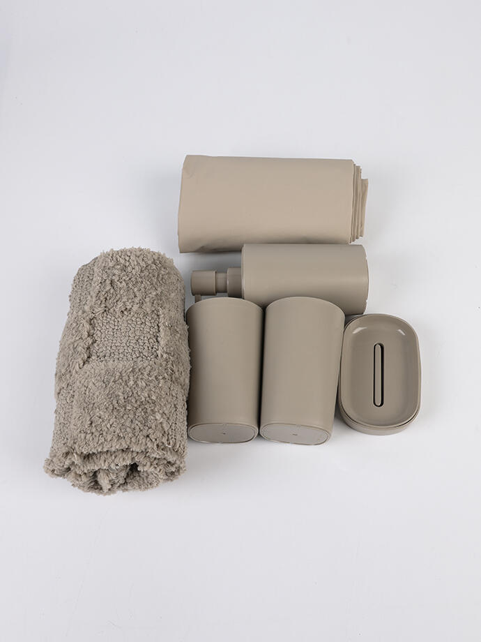 Set X 6 Accesorios De Baño Beige Con Alfombra Vgo Ba3201