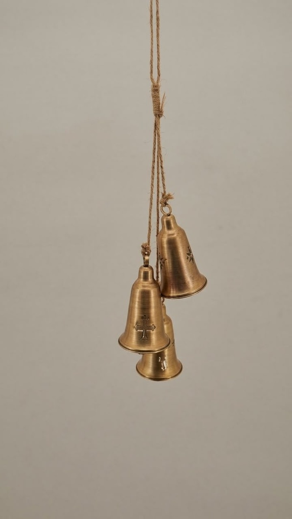 [277246] Set x 3 Campanas Colgantes de Metal 94 cm – Dorado