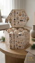 Caja x 14 Esferas Decoradas 7.5 cm (Motivo Soldadito Cascanueces) – Brillante y Esmerilado