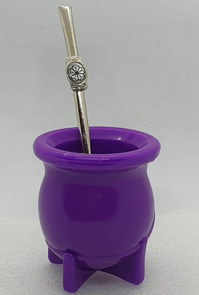 MATE PASTELITO CON BOMBILLA VIOLETA