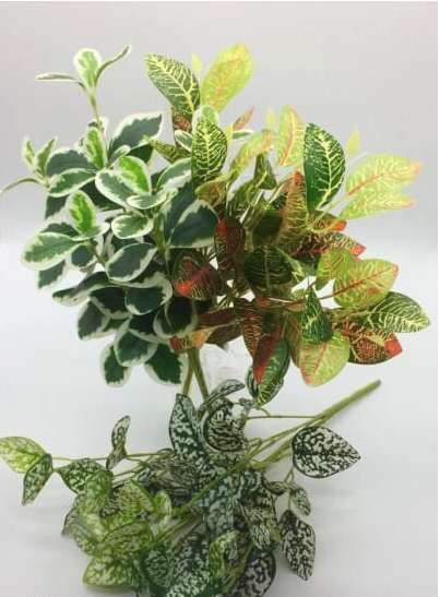 Planta X 7 /44Cm Hojas Surtidas