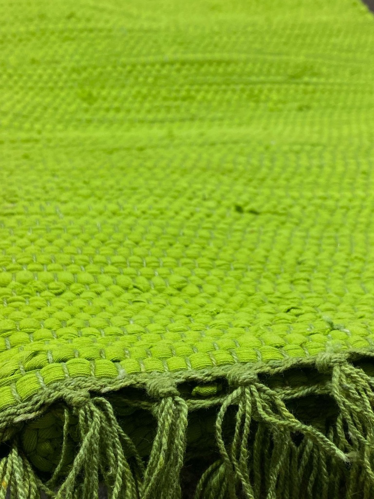 ALFOMBRA LISA VERDE 70X120