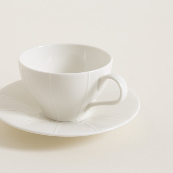 TAZA Y PLATO BLISS 210 ML