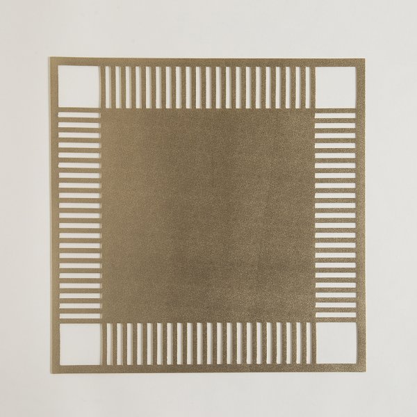 [411892] Individual De Pvc Dorado Cuadrado