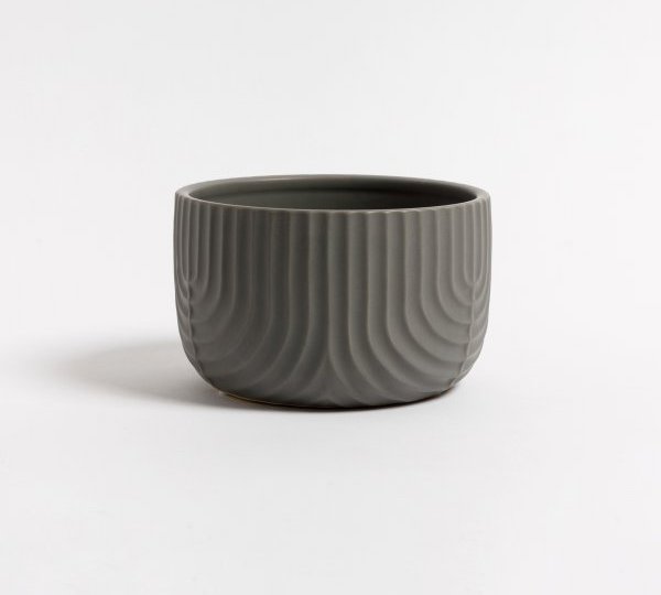 [165182] Porta Maceta Rayas Ceramica Gris 10 X 16 Cm