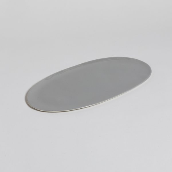 BANDEJA PLANA CAPRI GREY 34X18 CM VASSA HOME