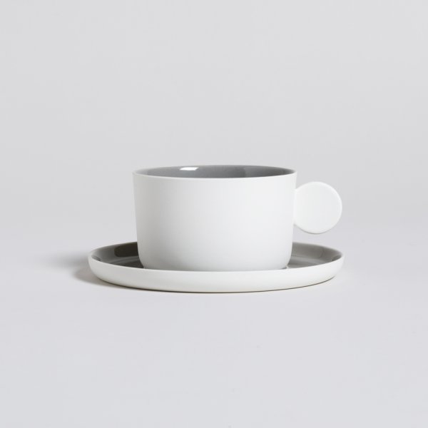 TAZA Y PLATO CAPRI GREY 200 ML VASSA