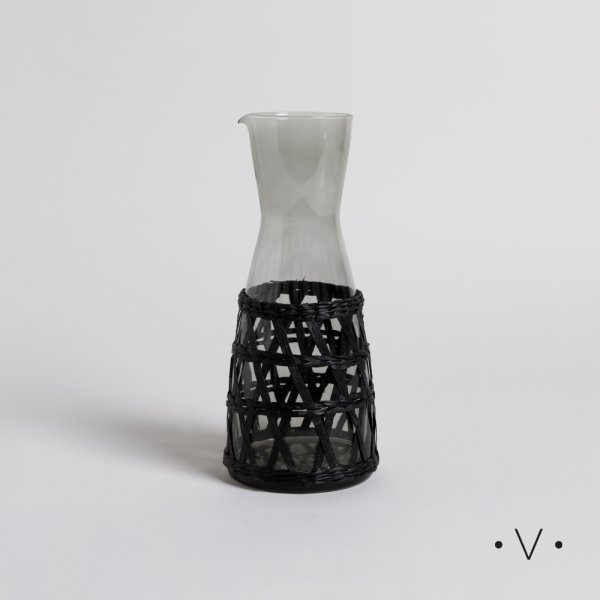 [4111239] Botellon Maja Black 1100 Ml Vassa Home