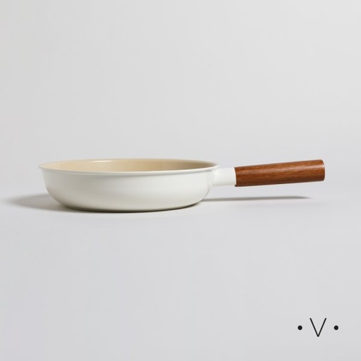 [4112910] SARTEN LUND ANTIADHERENTE CON MANGO DE MADERA 26 CM VASSA HOME